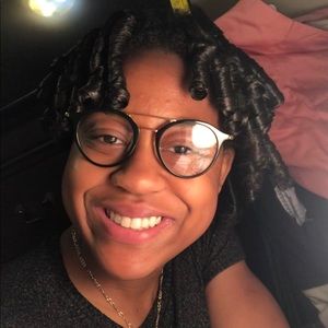 Meet your Posher, Ivanna